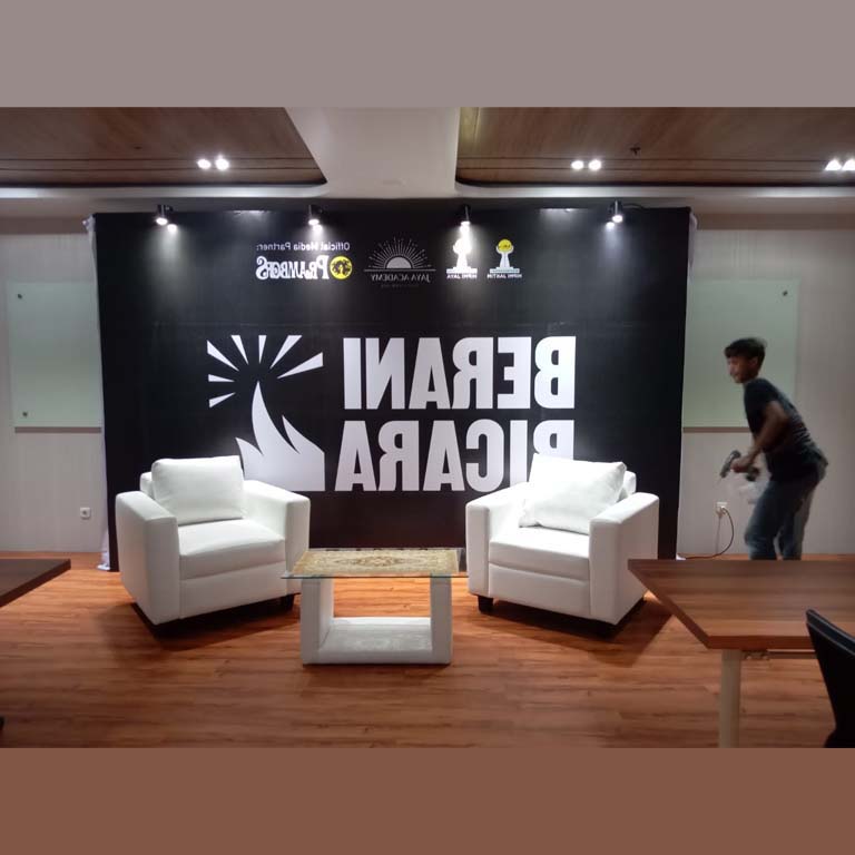 Sewa Backdrop Tangerang